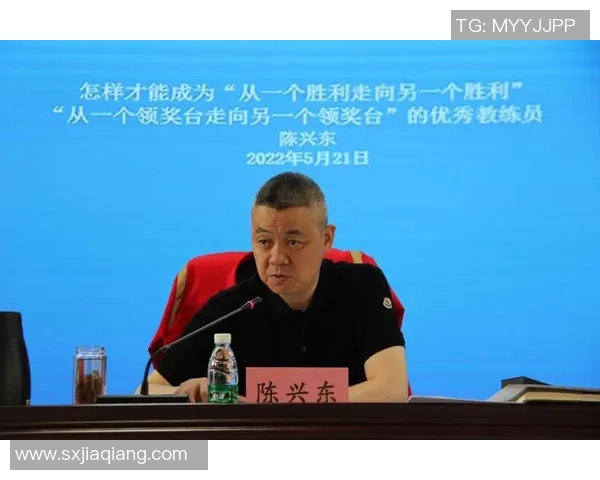 广州羽毛球队灵活性分析与表现评估的深度研究与探讨 广州羽毛球队灵活性分析与表现评估的深度研究与探讨